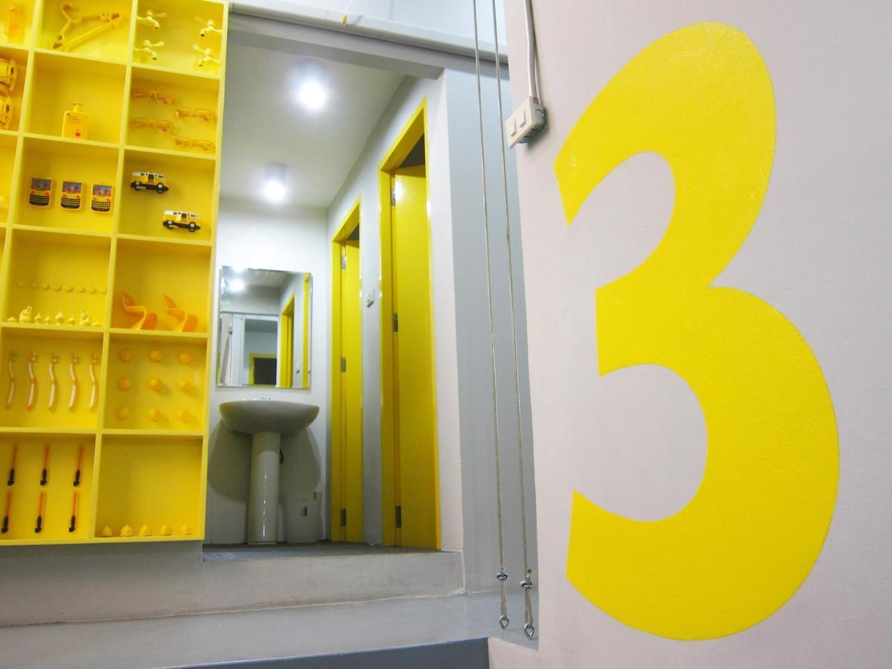 Jellybean Ezy Hostel Sathorn Бангкок Екстер'єр фото