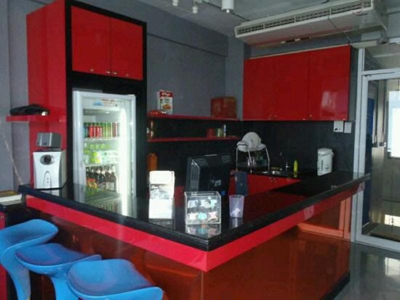 Jellybean Ezy Hostel Sathorn Бангкок Екстер'єр фото